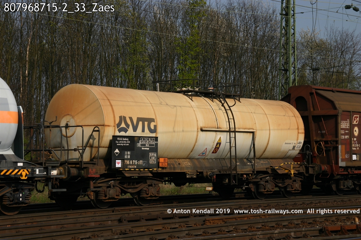 807968715-2_33_Zaes.jpg